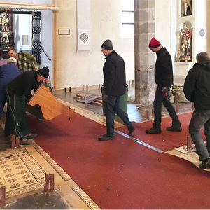 Ausräumen der Kirche am 29.01.2016