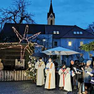 Familiengottesdienst auf der Dorfwiese