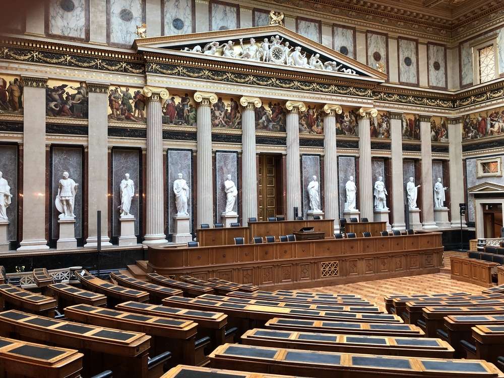 Parlament