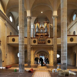 Ausräumen der Kirche am 29.01.2016
