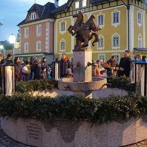 Adventkranz 2013 Pfarre Peuerbach