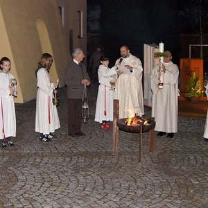Osternachtsfeier mit Glockenweihe